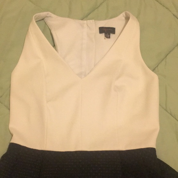 Black and white Aqua dress size 4 - Picture 2 of 4